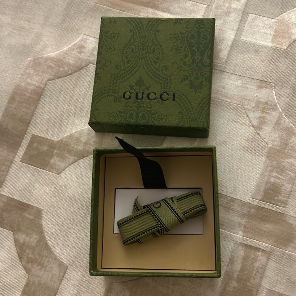 Empty Gucci jewelry box